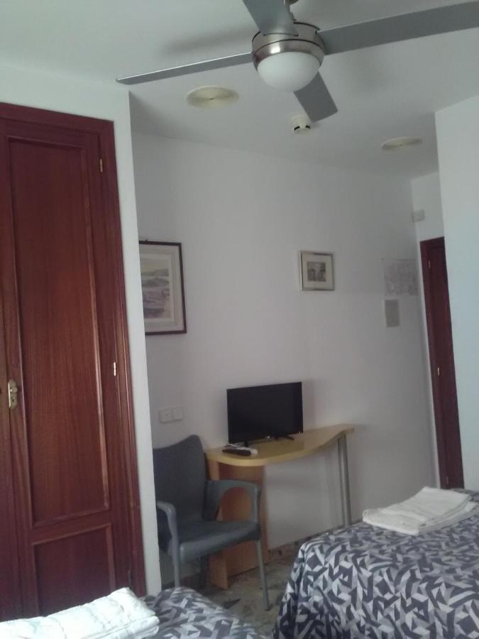 Nuévalos Hostal Restaurante El Cazador מראה חיצוני תמונה